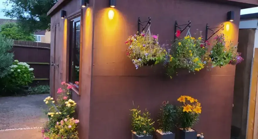Outdoor Lighting Electrician in Kent